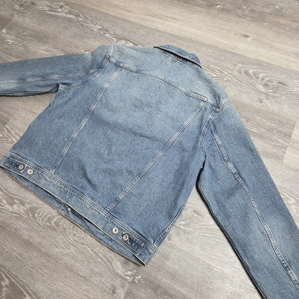 J.Crew NWT Men's Denim Trucker Jacket Light Wash XL